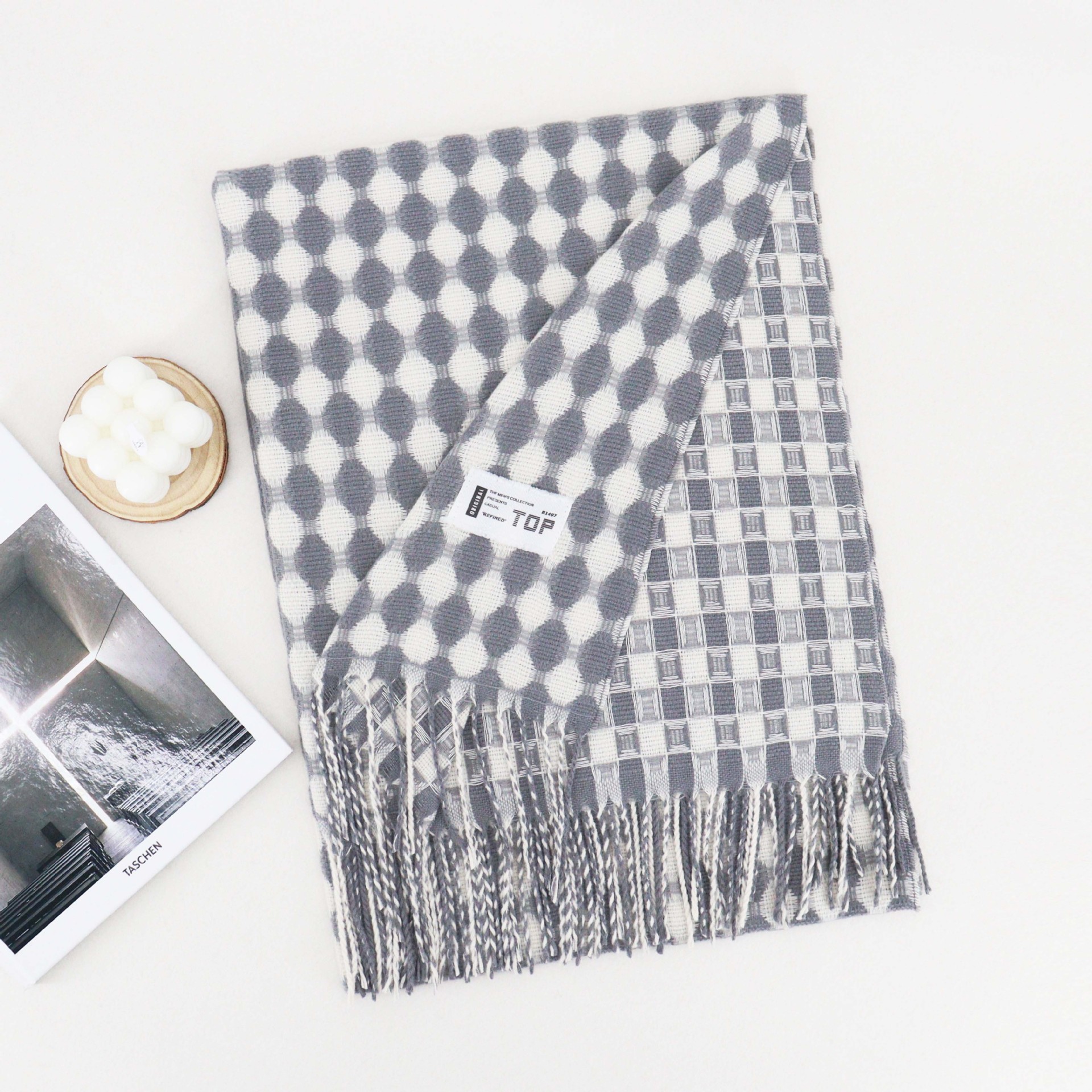 Xadrez diamante feminino com um toque de luxo, cachecol de estudante estilo britânico para homens, cachecol, xale com borlas_voghion.com