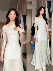 フレンチグリーンオフショルダーメッシュドレスレディース2025年夏新スタイル美しいウエストとヒップを包むロングスカート