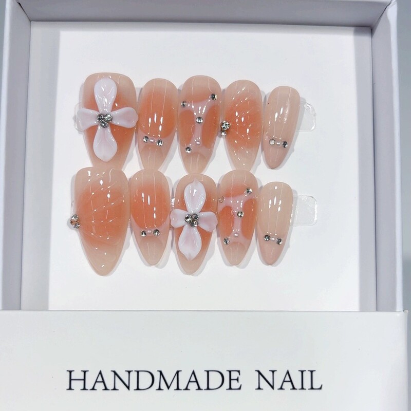Cross-Border Hot-Selling Ice Flower Nude Color Gradient Diamond Almond Nails Ice Transparent Breathable Whitening Blush Handmade Wearable Nails Wholesale