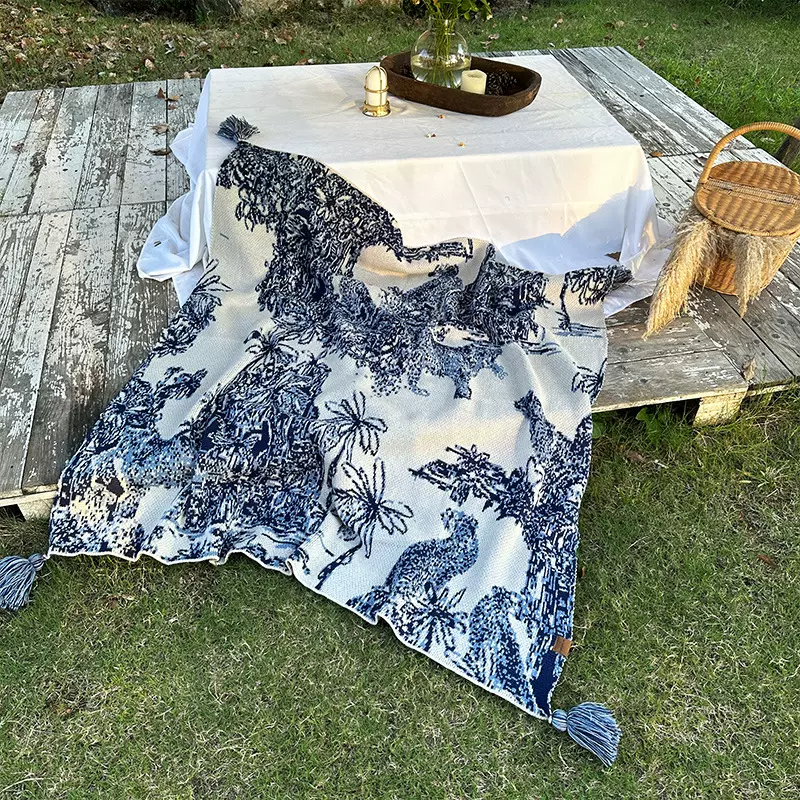 新款法式保暖针织毯空调午休毯沙发休闲毯夏季床尾毯毛线盖毯批发