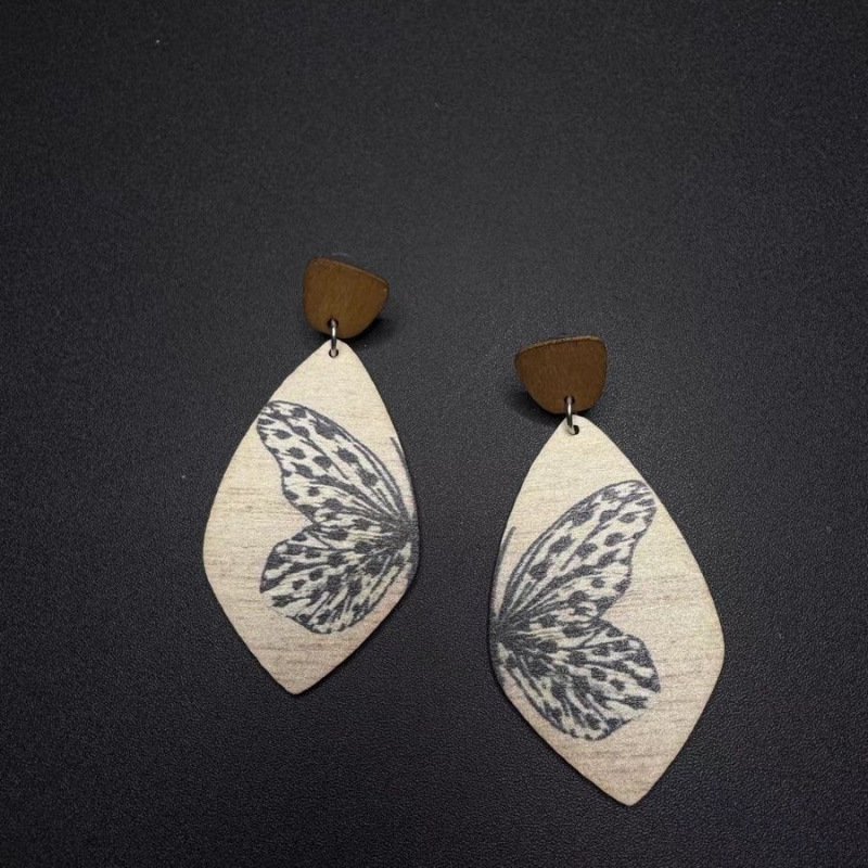 European and American Hot-Selling Butterfly Earrings Simple Symmetrical Colorful Butterfly Bohemian Earrings Steel Needle Hot-Selling Amazon