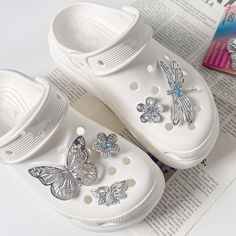 Silver Three-Dimensional Butterfly Flower Clog Shoe Accessory Shoe Buckle Bright Color High-End Ins Detachable Accessory Buckle Shoe Flower