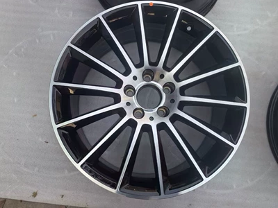 Suitable for Mercedes-Benz 18/19/ 20inch original disassembled wheel hubs C260E300L S400S450V260GLC Man (Hub) - no-1a-3519inch-single-wheel-hub