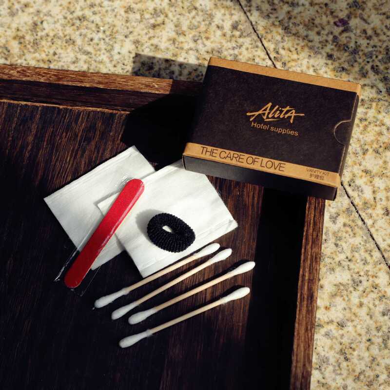 Disposable Care Kit for Home Use, Hotel-Specific Toiletries, Hotel Bath Center Cotton Swabs, Hair Ties, Cotton Pads