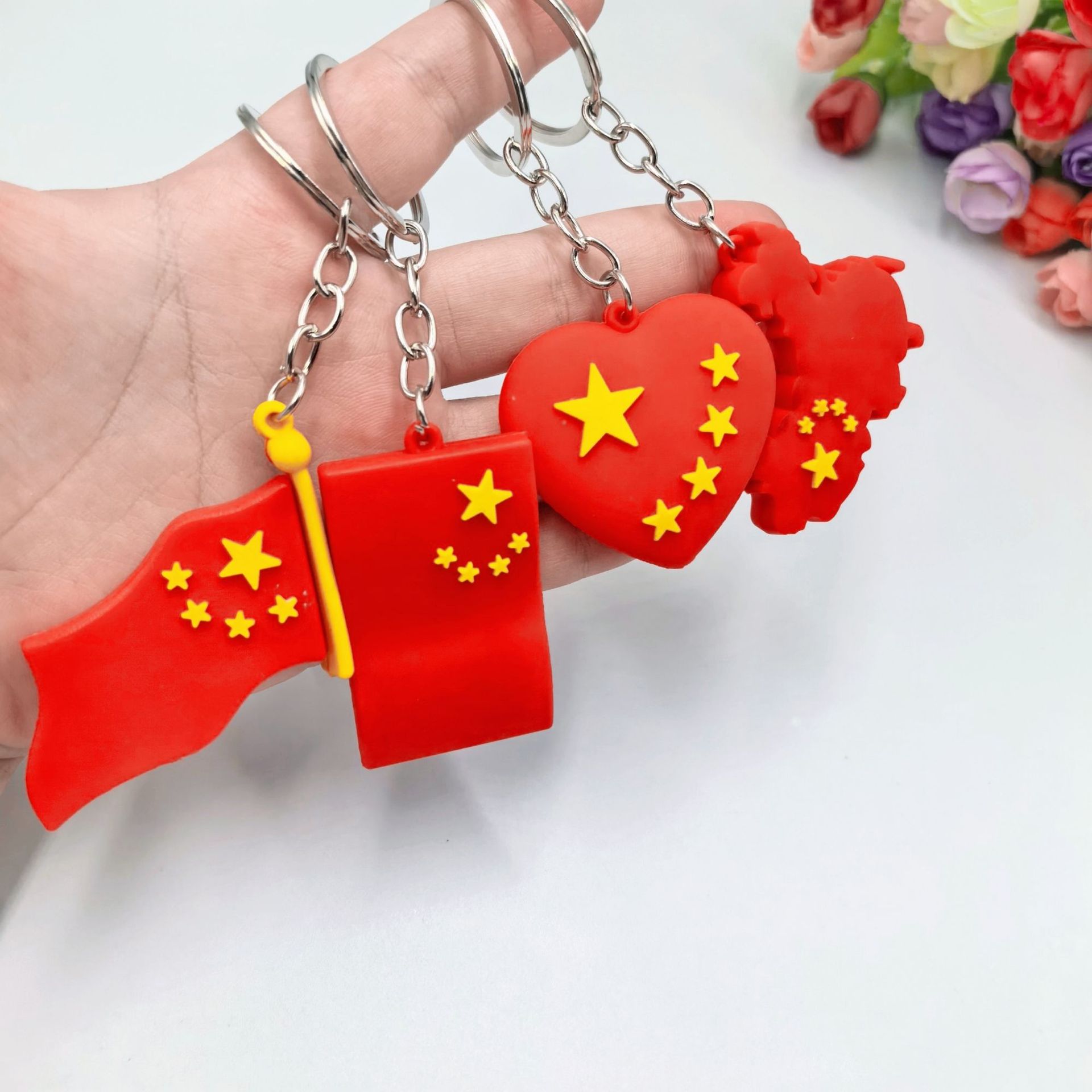 元旦节国庆节五星红旗钥匙扣PVC软胶爱国饰品挂件幼儿园儿童小礼