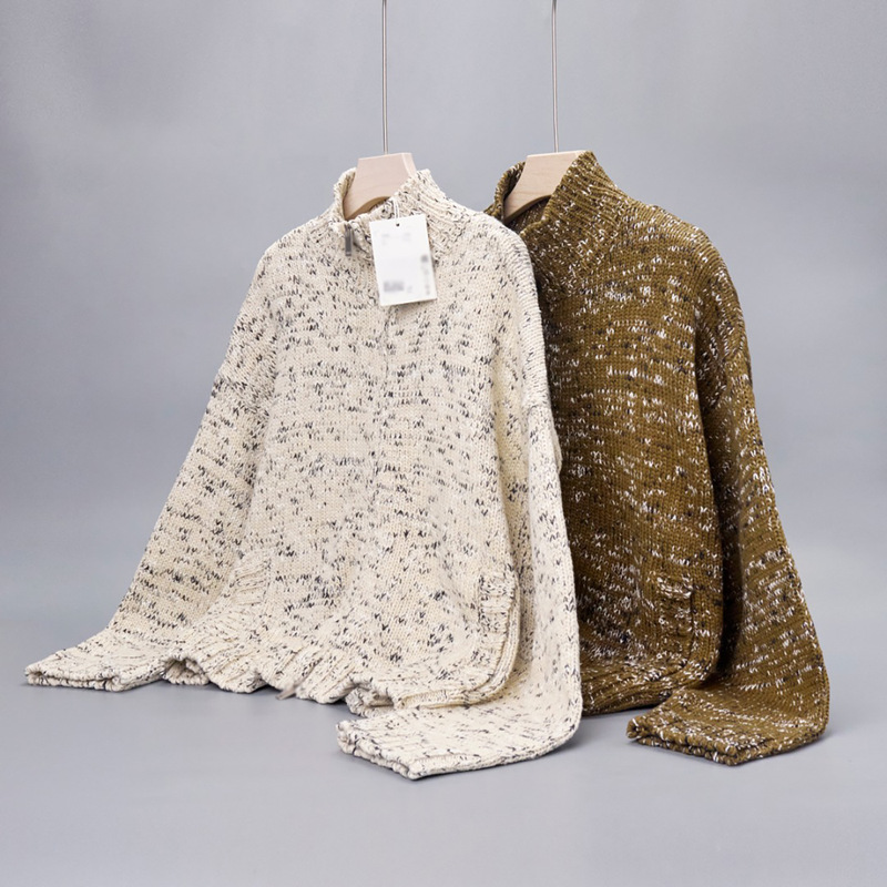 2025 Scandinavian Style Mixed Color Thick Thick Needle Stand Collar Zipper Loose Casual Knitted Cardigan