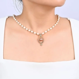 耳钉;项链;手链