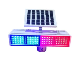 交通警示灯;路障;示警桩