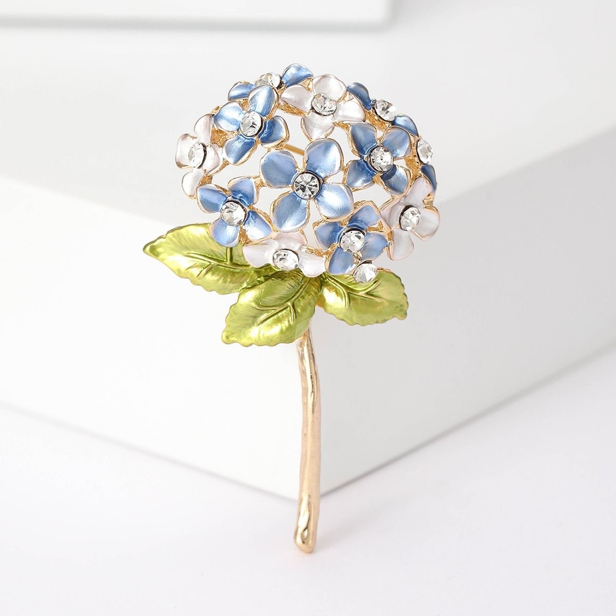 Korean Fashion New Alloy Enamel Hydrangea Brooch Personalized Versatile Women's Clothing Corsage Jewelry Pin