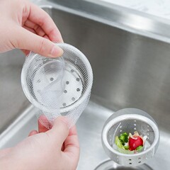台所の濾過袋の網の使い捨ての下水道の池の水槽の食器を洗う池の排水口の野菜のたらいのごみの網の袋は漏れます。