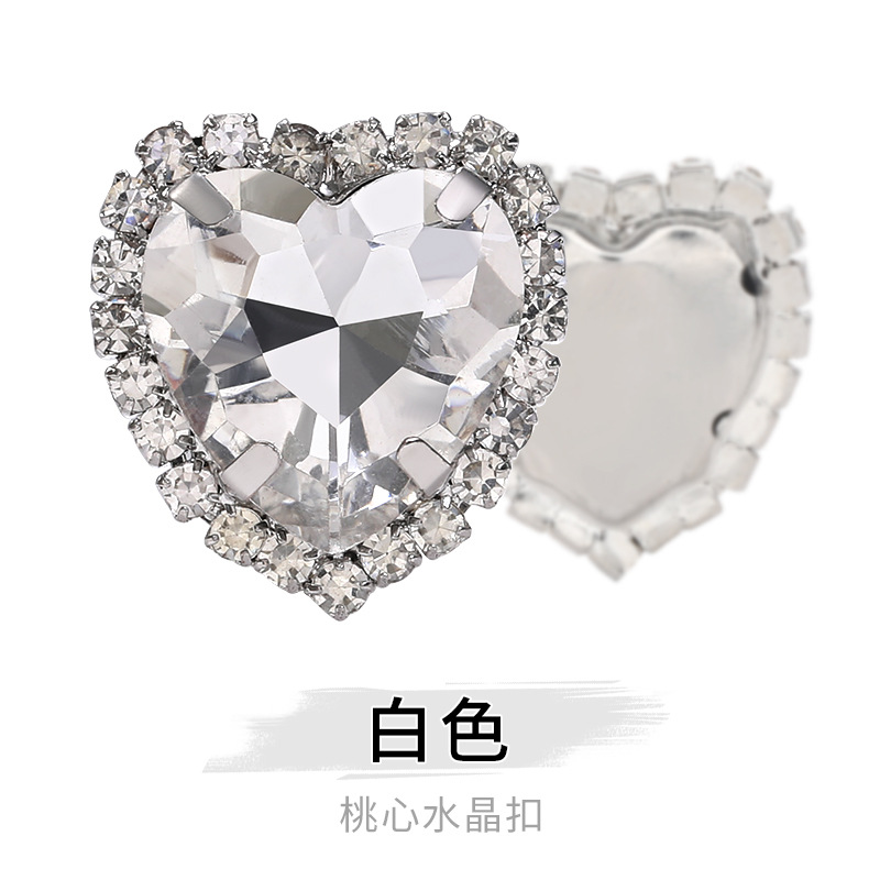 Perforación de garras de borde en forma de corazón transfronterizo Perforación artificial Perforación de diamantes cosidos a mano Adornos de zapatos Accesorios de joyería de ropa Hebilla de cristal de corazón de melocotón