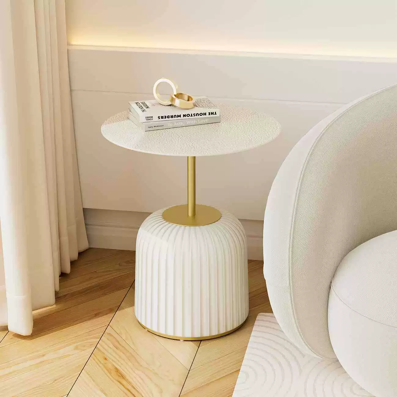 Гостиная, современная индивидуальность, маленький стол, небольшая квартира, креативная круглая сторона, несколько легких и экстравагантные стеклянные кожаные складки