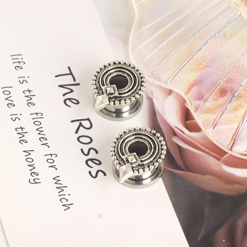 Labret piercing jewelry detail image