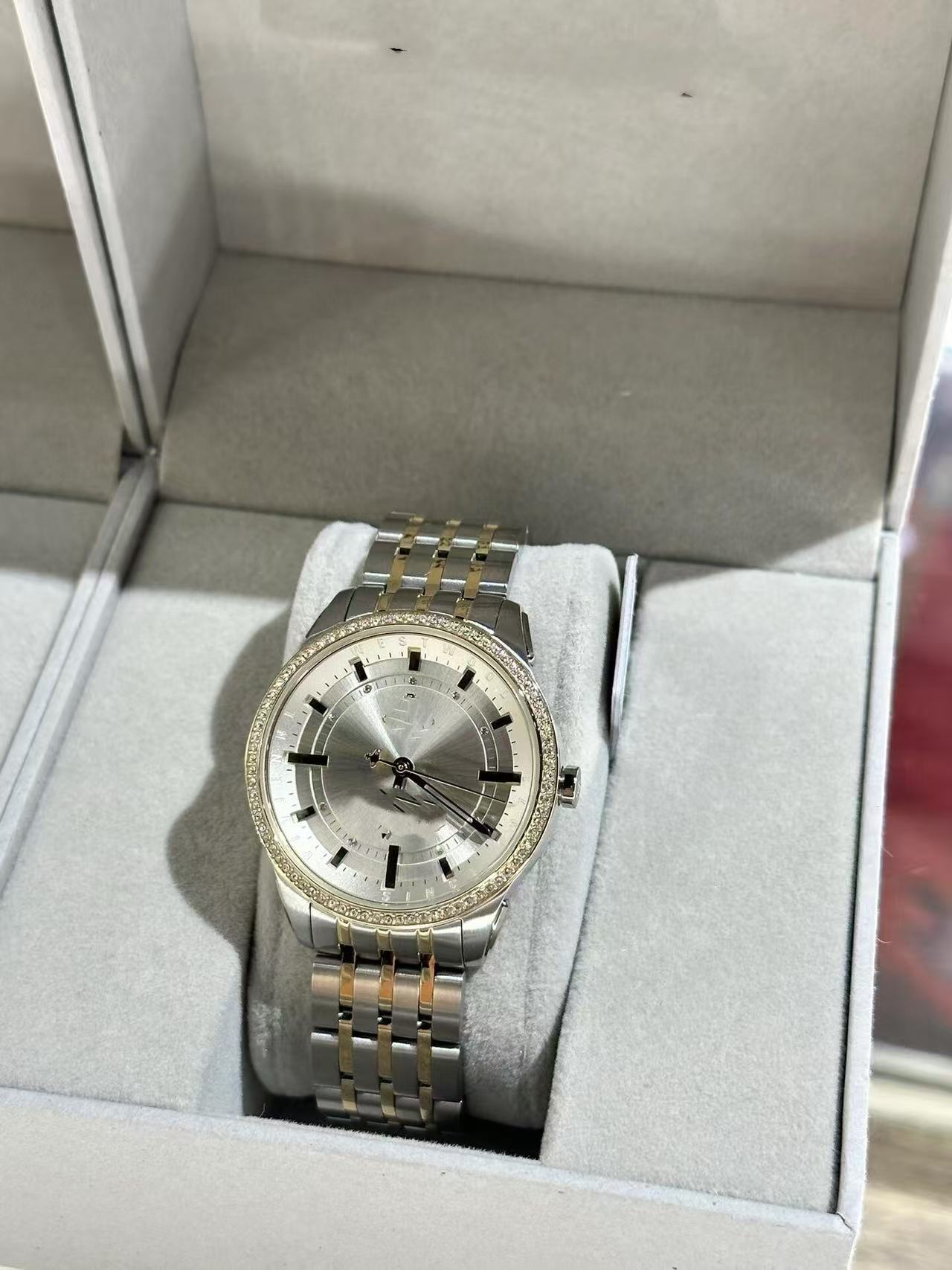 44vva+ counter gift box