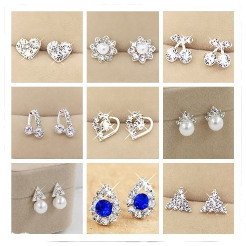 Internet celebrity Korean style fashionable small earrings steel needle love earrings personality female trendy pearl butterfly earrings