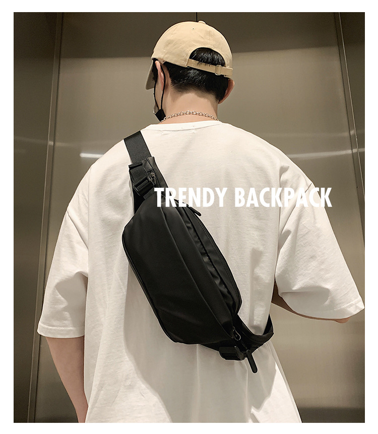 Wholesale New Men's Pockets Fashion Casual Chest Pockets Outdoor Messenger Bags display picture 5