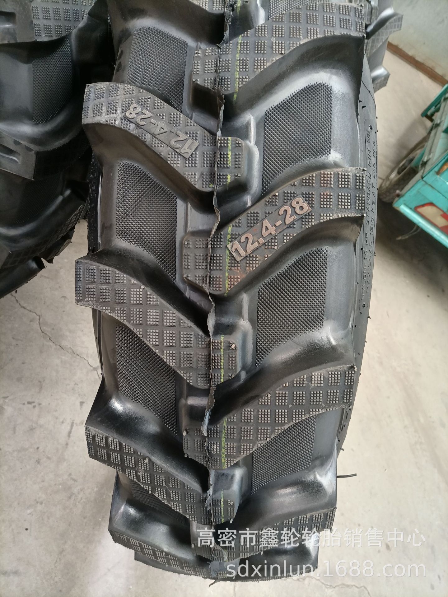 供应9.5-32 13.6 11.2 12.4-20 24 28 14.9-30农用拖拉机轮胎