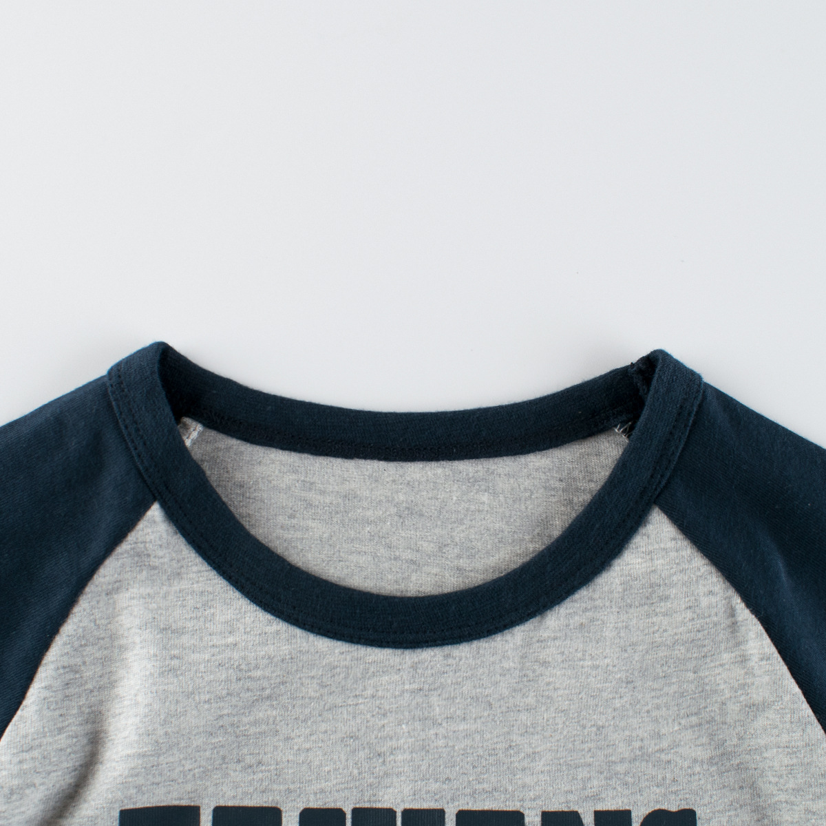 27kids ropa para niños primavera 2025 nuevo estilo raglán ropa para bebés camisa de fondo niño camiseta de manga larga cabello de una pieza