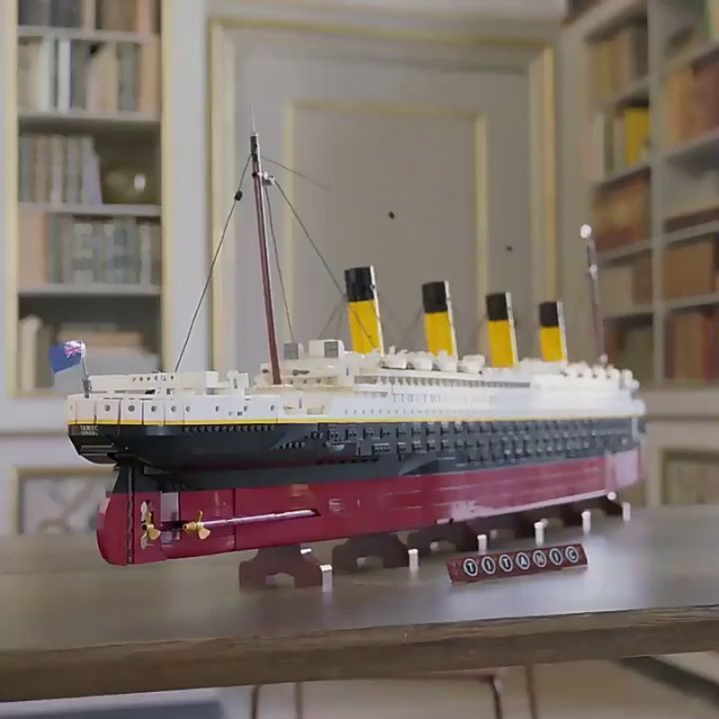 船模兼容乐高积木泰坦尼克号巨大型海盗船轮船模型高难度拼装