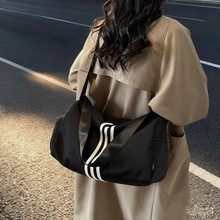 �r�аٴ������������\��б�������W�����e���а��羳�p���ռ{��