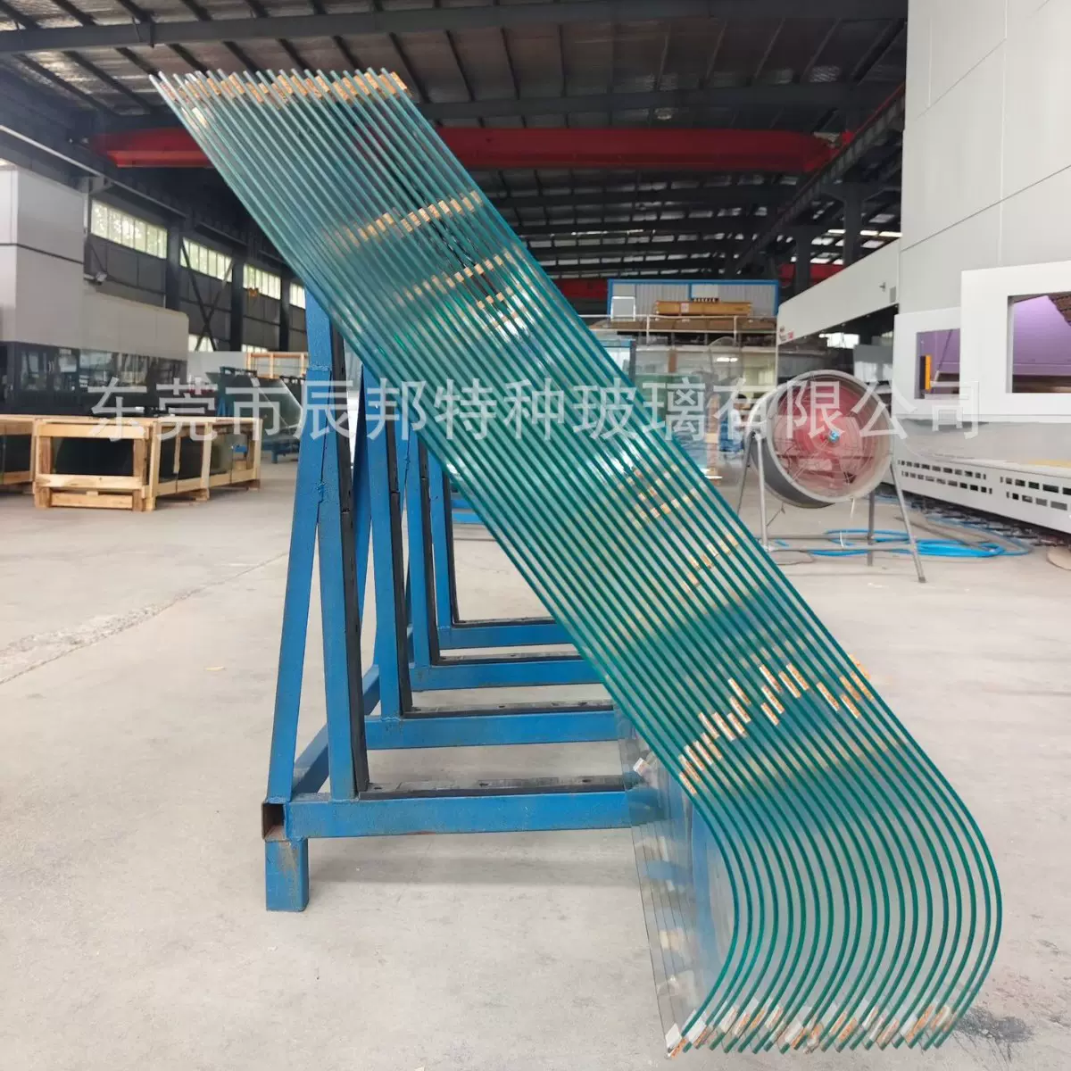 钢化玻璃异形弯钢玻璃J型V型L型弯钢化小半径弯钢化玻璃弧形玻璃