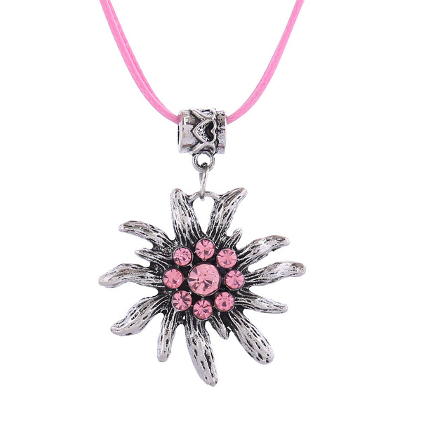 Retro ethnic necklace