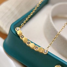 INS��C�䳲���i����18K��Ů�朶���i��朕r�к��s����ɫ