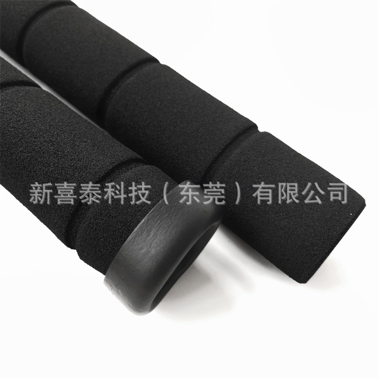 EVA黑色磨砂沟槽泡棉管套 NBR橡塑发泡海绵管 发泡海绵护套泡棉