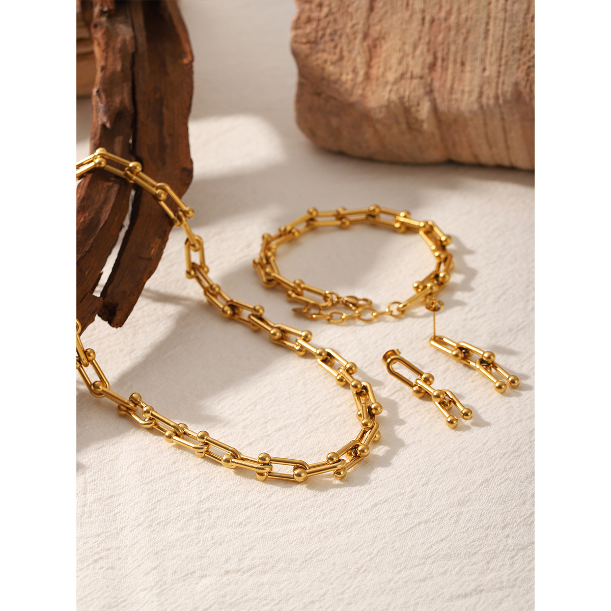 European and American Ins Style Popular Jewelry U-Shaped Horseshoe Buckle Stainless Steel Necklace Women's Non-Fading Titanium Steel Bracelet Lock Buckle Earrings