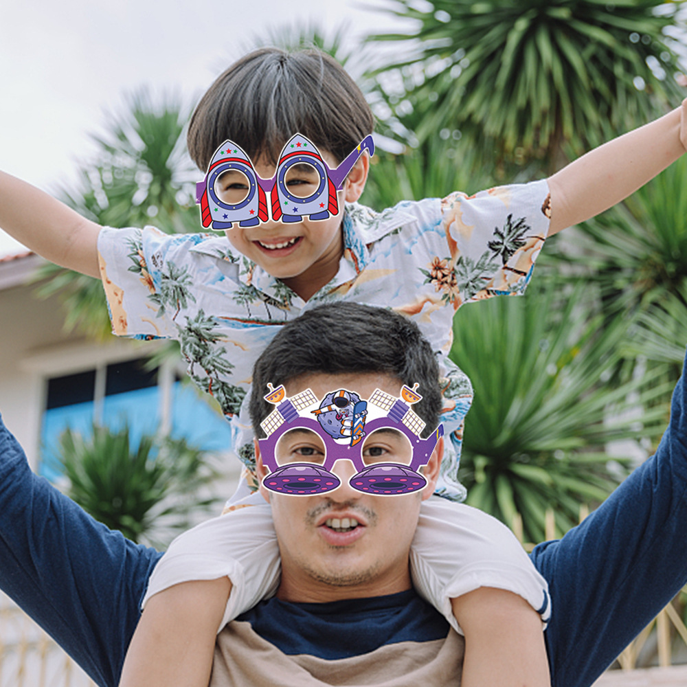 Espacio tema de la fiesta cumpleaños decoración gafas papel universo planeta serie Niños divertidos apoyos fotográficos