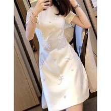 2024年夏季新款法式初恋白色裙子气质女神范衣服收腰甜美连衣裙子