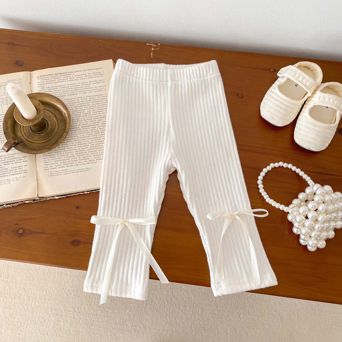 Bebé primavera y otoño polainas del bebé hilo pit stretch pantalones recién nacido estilo occidental arco hacia fuera