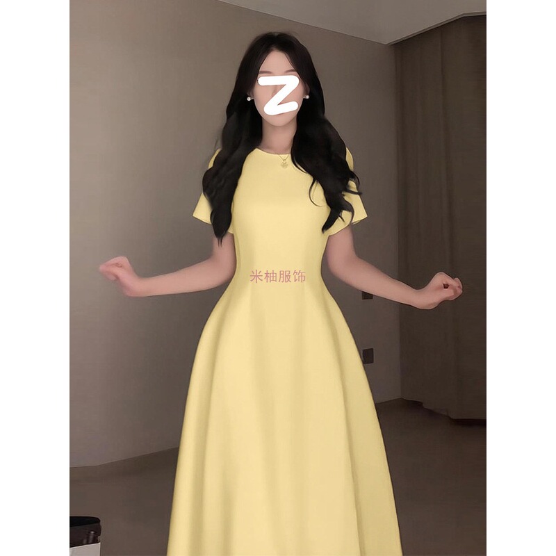 Yellow Short-Sleeved Dress for Women, Summer French-Style Elegant Dress for Petite Figures, High-End Dress with a Slim Waist and Slimming Effect Yellow Short-Sleeved Dress for Women, Summer French-Style Elegant Dress for Petite Figures, High-End Dress with a Slim Waist and Slimming Effect