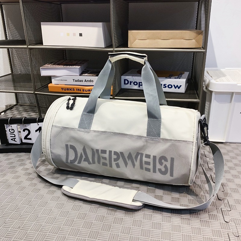 Bolsa cilíndrica simple de letras de gran capacidad nueva moda bolsa deportiva de fitness bolsa de viaje ligera a prueba de agua