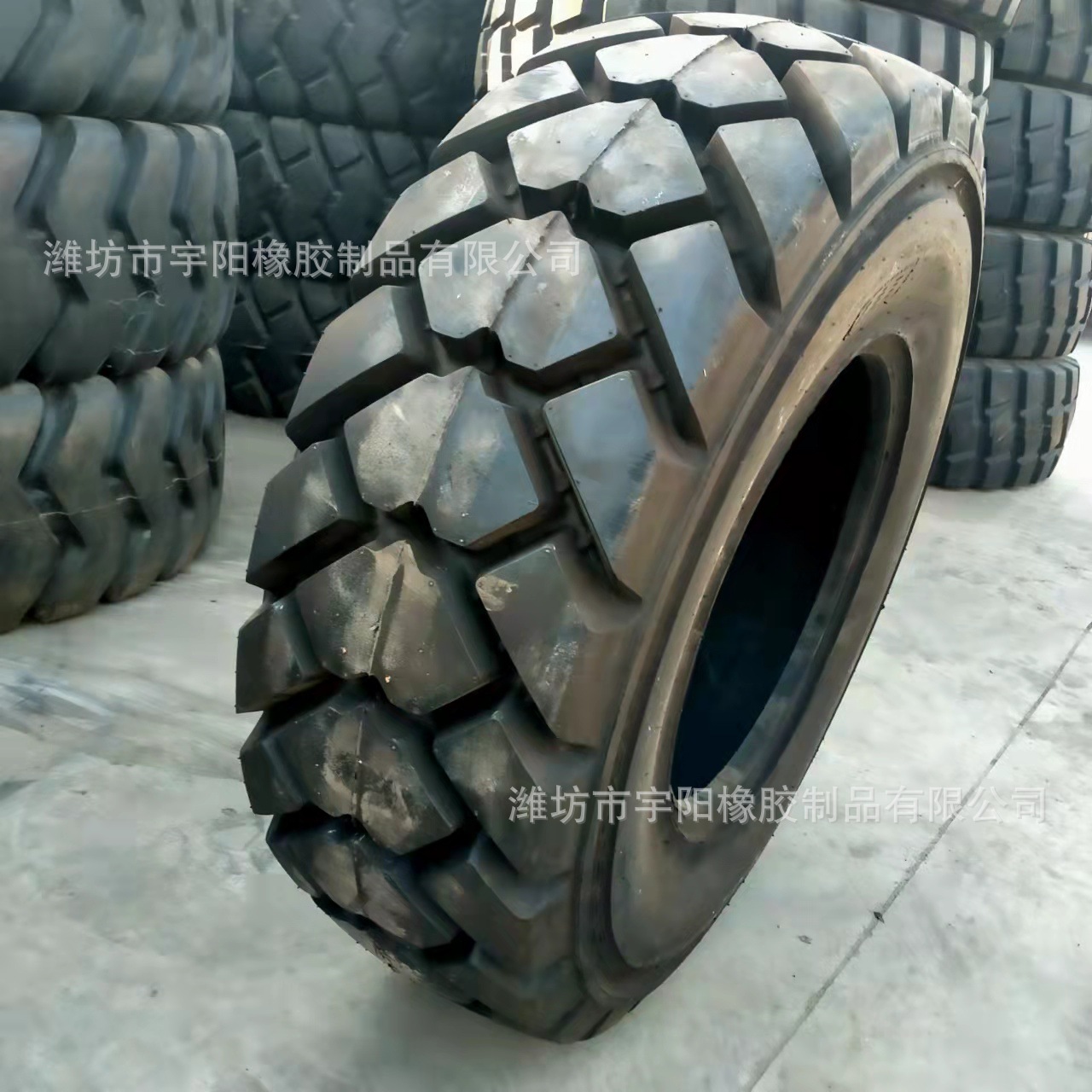 工程机械装载机 铲车轮胎 16.9-24 加厚