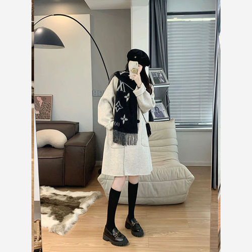 Collar Contrast Style Wool Coat for Women, Winter Medium Long Wool Blend Overcoat