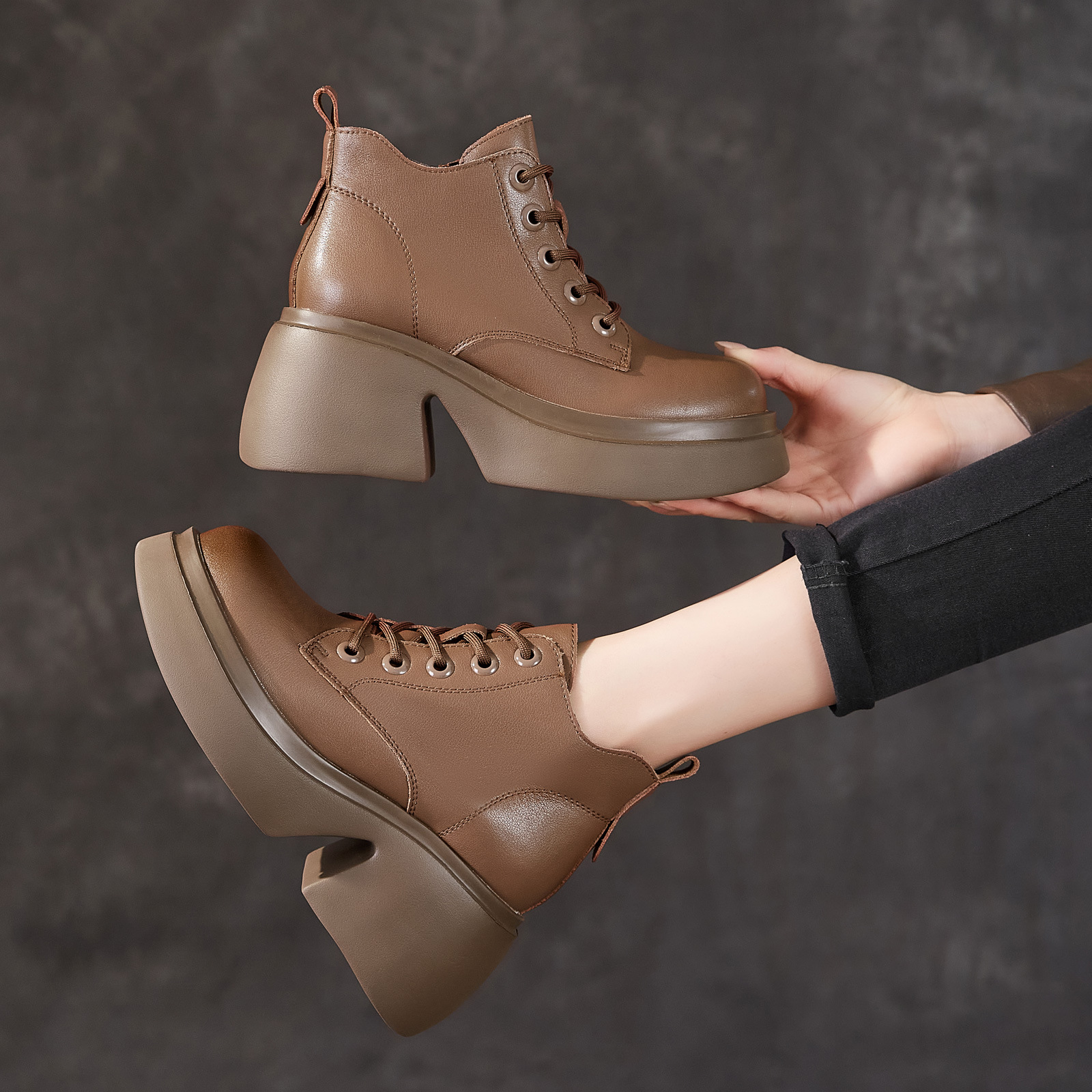 Autumn and winter new thick heel martin boots women's British style round head small height-increasing short boots with cotton women's boots tide