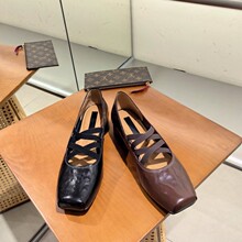 �W��վXJŮЬ26�����r��ܛ��ץ�y̥ţƤ�i�췽�^һ�֎��������Ь