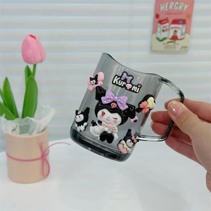 Semi-transparent curved cup-single transparent black Kuromi