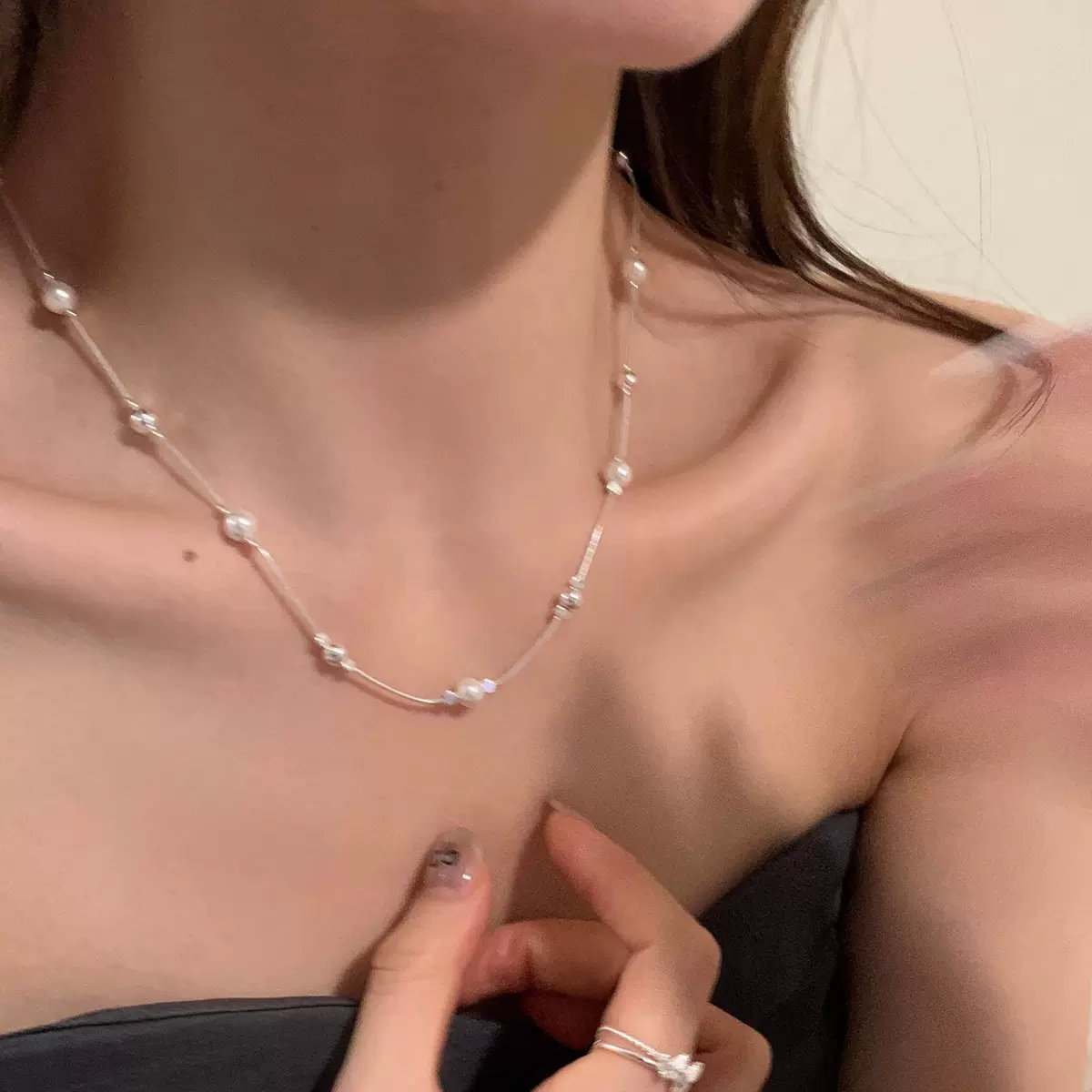 小众设计蛇骨珍珠项链女2024新款爆款气质百搭高级感轻奢锁骨链