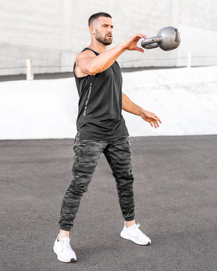 2022 de moda de estilo europeo y americano de los hombres de los deportes de los pantalones casuales de camuflaje de entrenamiento muscular de fitness slim fit tobillo-atado Pantalones