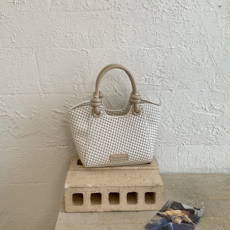 2026 Spring New Arrival Niche Design Woven Handbag For Women, Korean Style Versatile Crossbody Bag, Light Luxury Fashion Commuter Bag - Thumbnail 6