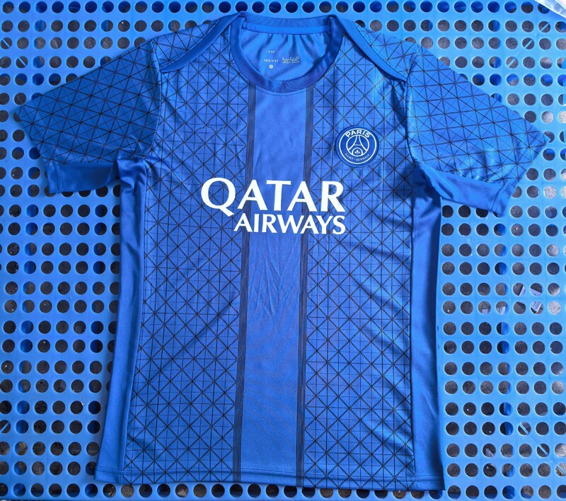 2526 サッカーユニフォーム パリコレクション プレーヤーファンバージョン スペシャルエディション トレーニングユニフォームセット レトロチャンピオンズリーグジャージ|undefined