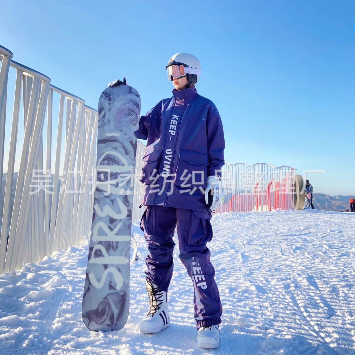 蓝色衣服IMG_5286(20211009-002515)_