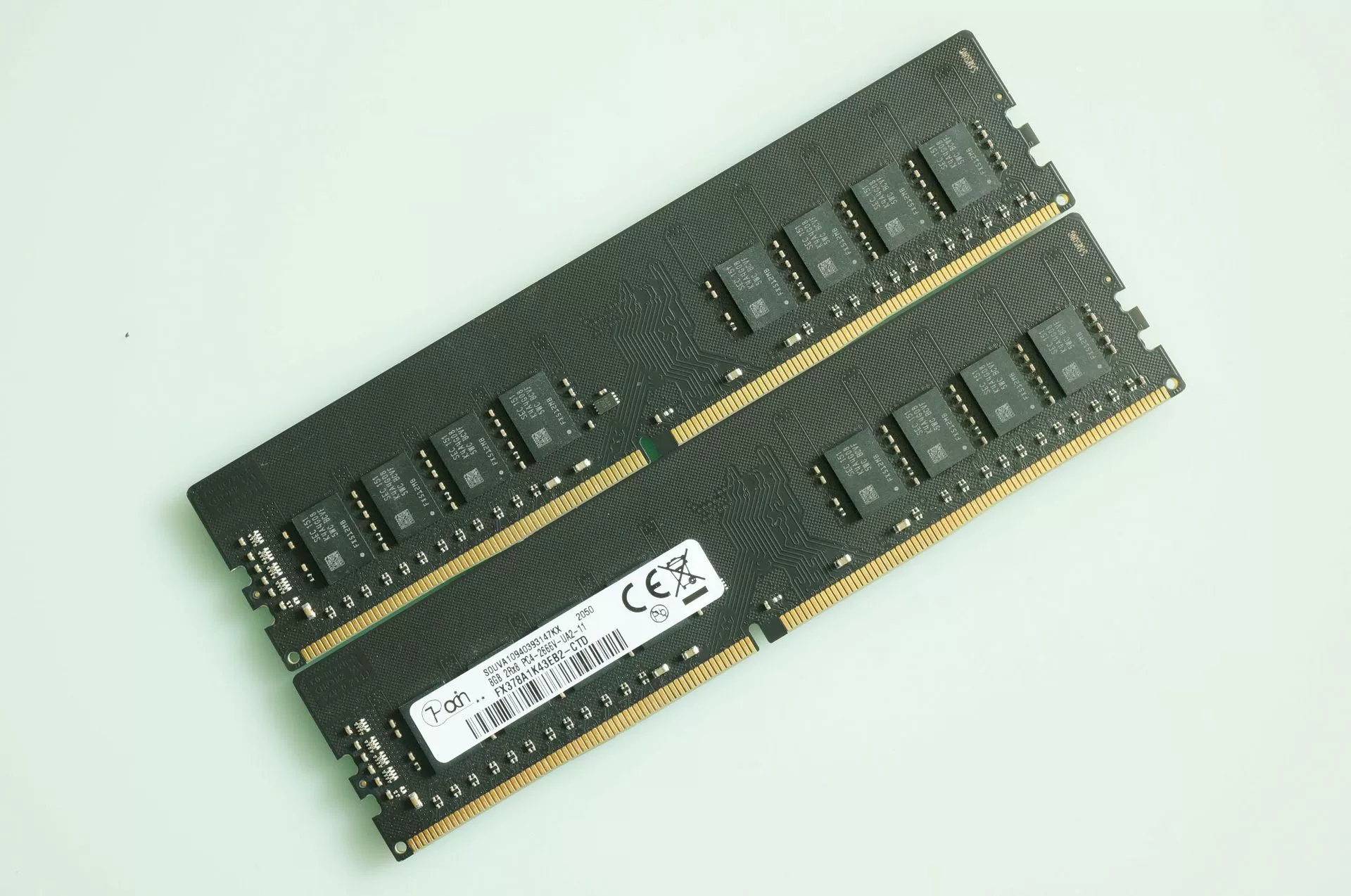 Tatamopators 8GB 2R*8 DDR4 2666МГц