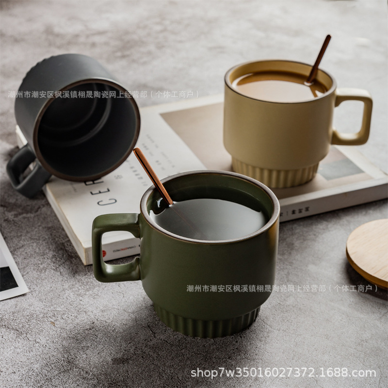 Taza de cerámica simple de color sólido taza de agua de oficina taza de café vintage taza de desayuno taza de pareja taza de latte creativa