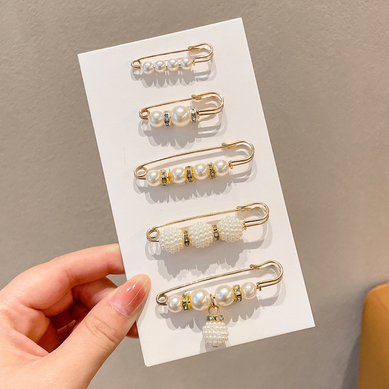 Falda con hebilla de cintura de perlas, circunferencia de cintura grande, cambio de artefacto, hebilla anti-luz, ropa, broche de diseño fijo