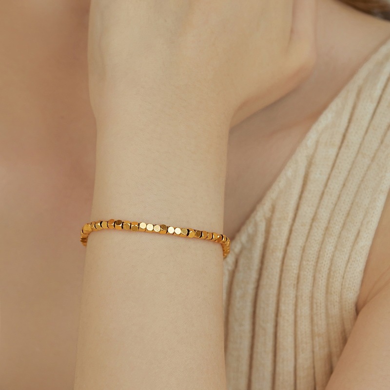 High Quality! Non-Fading 18K Gold-Plated Broken Silver Bracelet for Women Niche High-End Accessible Luxury 2024 New Design High Quality! Non-Fading 18K Gold-Plated Broken Silver Bracelet for Women Niche High-End Accessible Luxury 2024 New Design