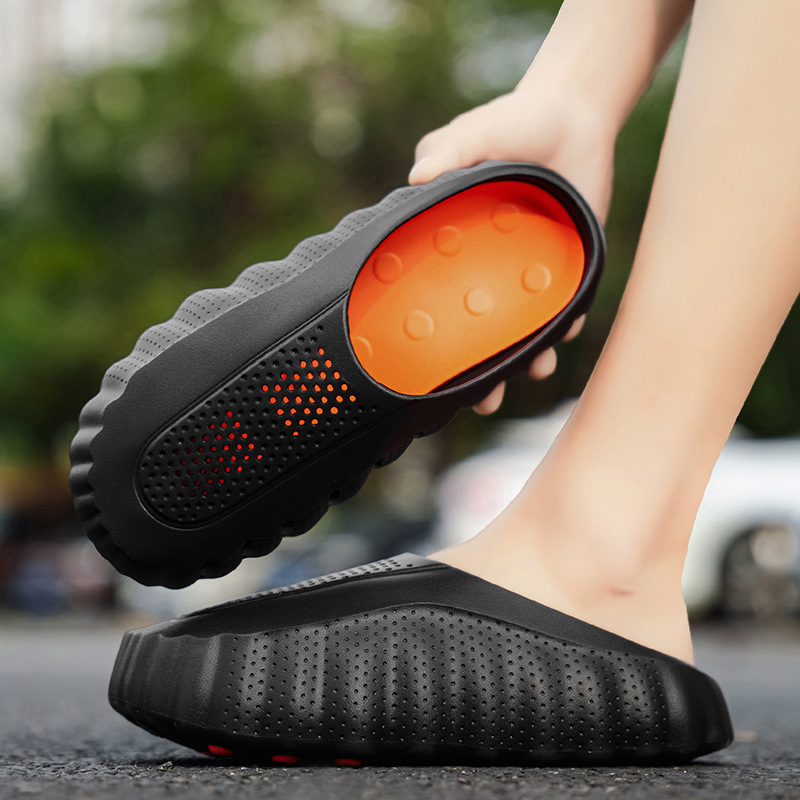 Croc-Style Shoes Mind Men's Closed-Toe Dot-Pattern Massage Sole Slip-On Slippers Lightweight Outdoor Thick-Soled Sandals Wholesale