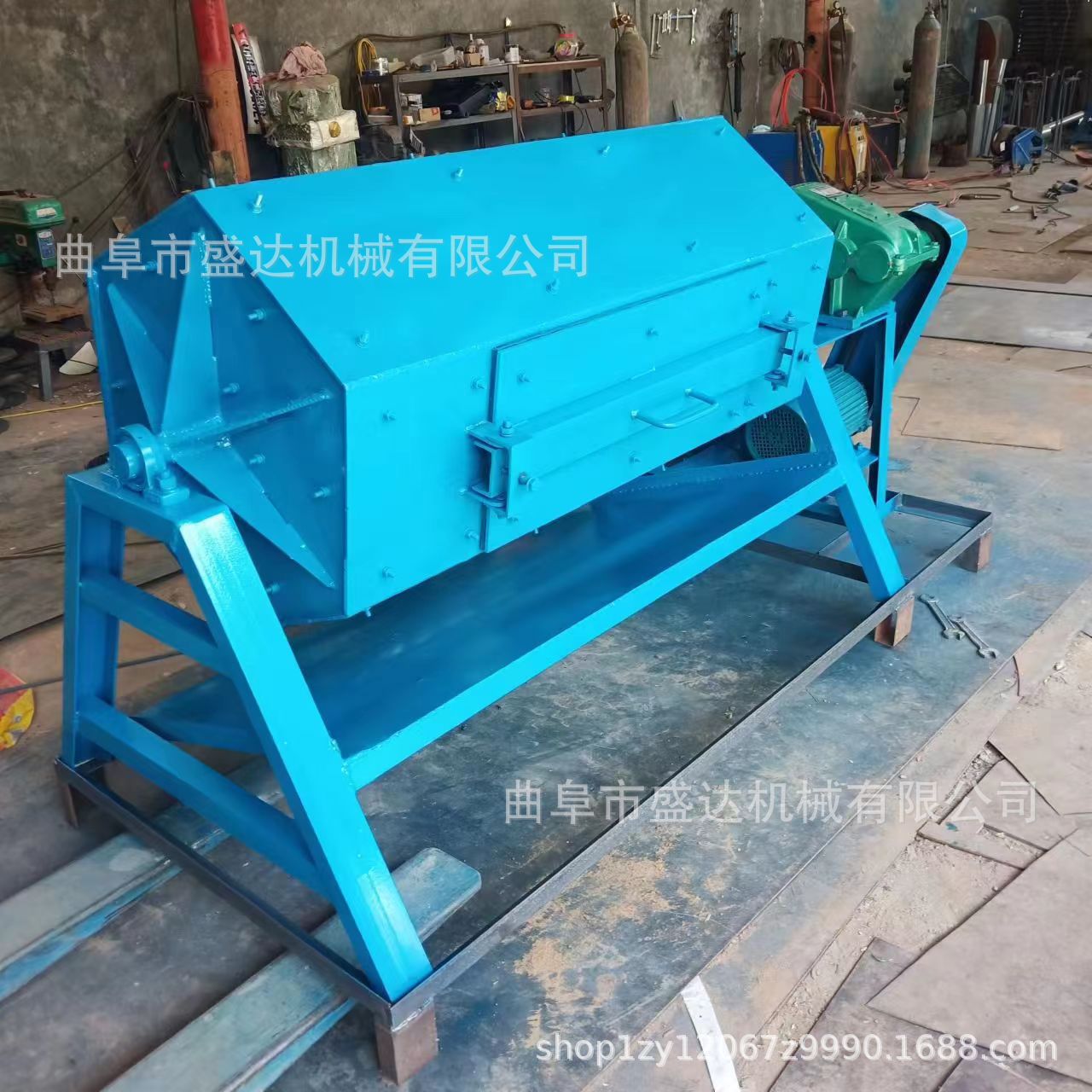 正六角钢厂渣铁滚筒式除锈机 火烧铁大中型翻新机全自动研磨机